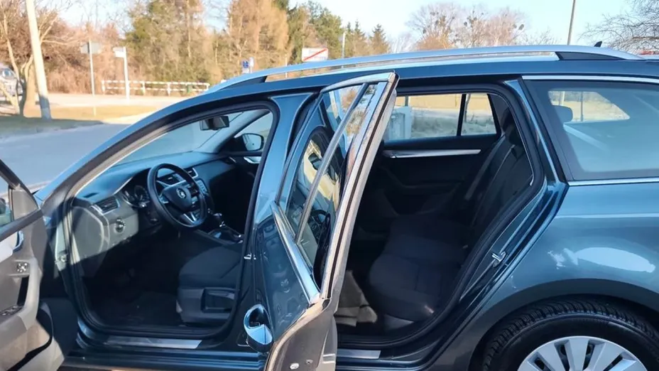 SKODA Octavia -