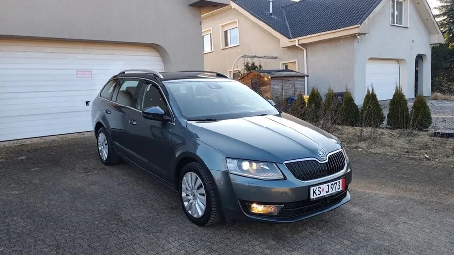 SKODA Octavia -