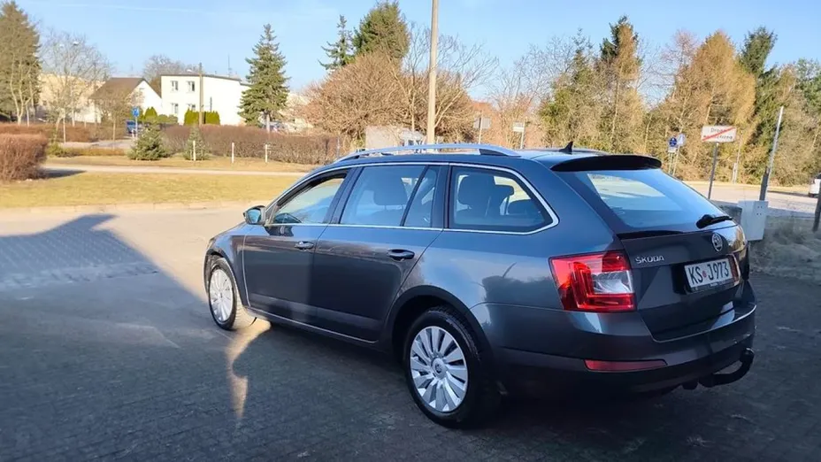 SKODA Octavia -