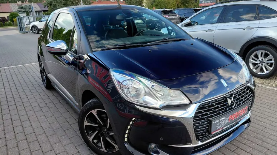 CITROEN DS3 -