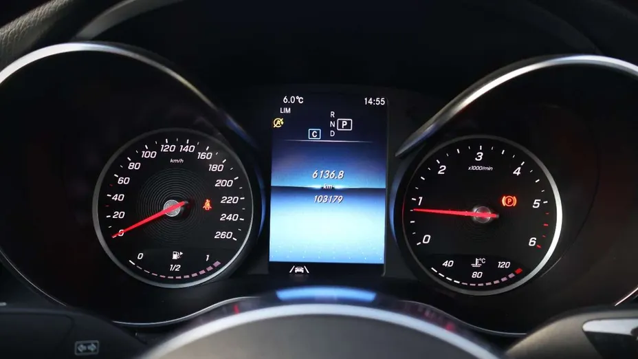 MERCEDES-BENZ GLC -