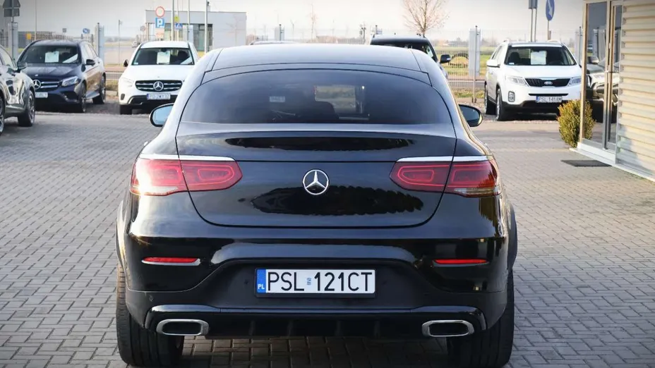 MERCEDES-BENZ GLC -