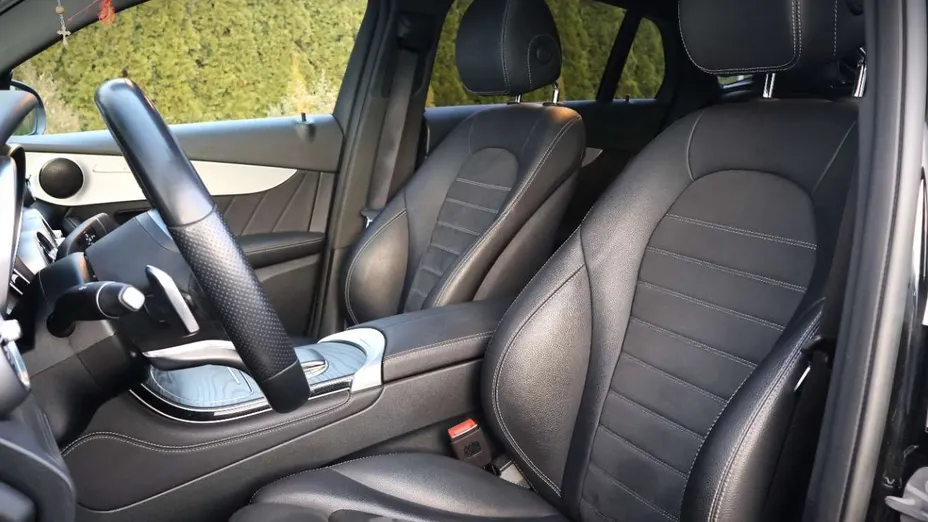 MERCEDES-BENZ GLC -