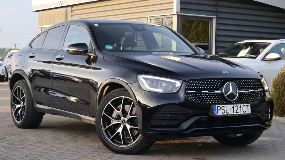 MERCEDES-BENZ GLC -