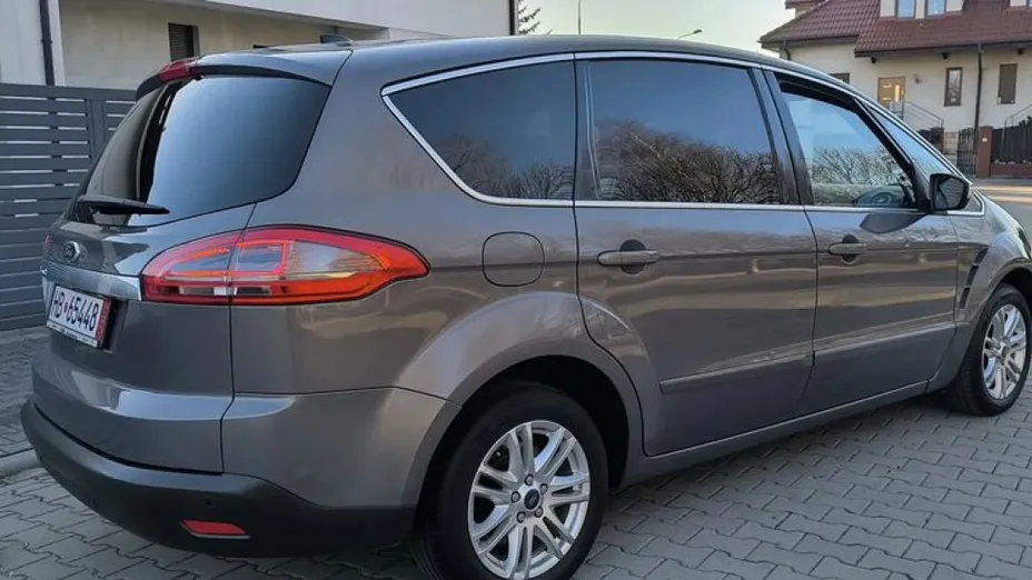 FORD S-MAX -