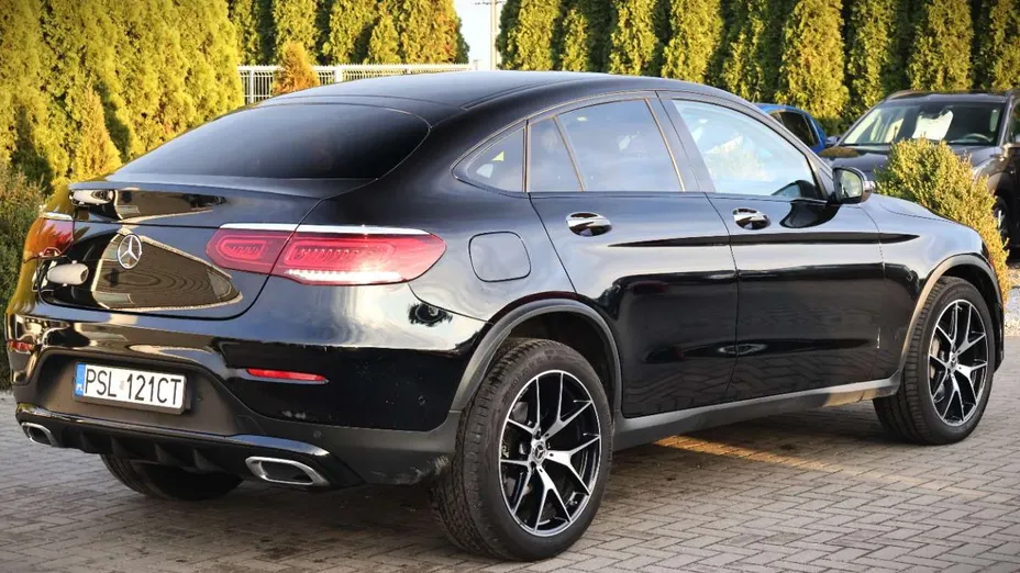 MERCEDES-BENZ GLC -