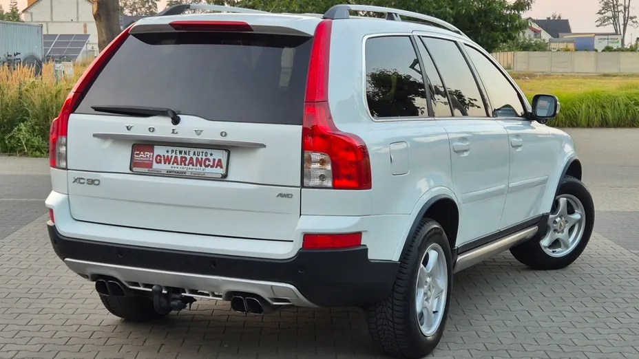 VOLVO XC90 -