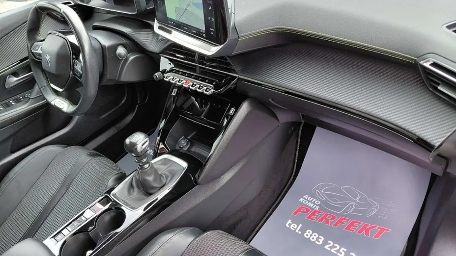 PEUGEOT 2008 -