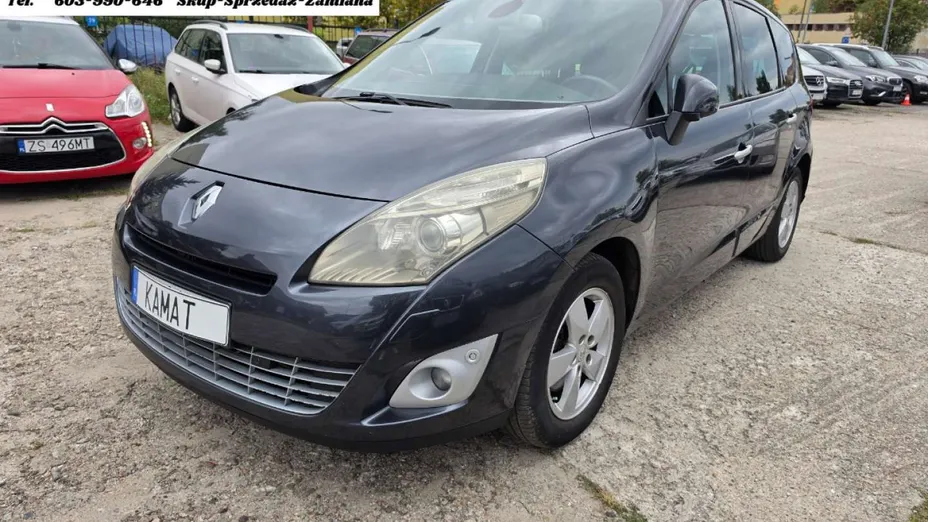 RENAULT Grand Scenic -