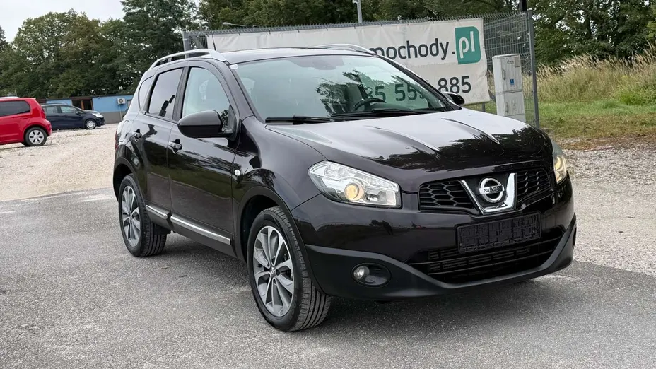 NISSAN Qashqai -