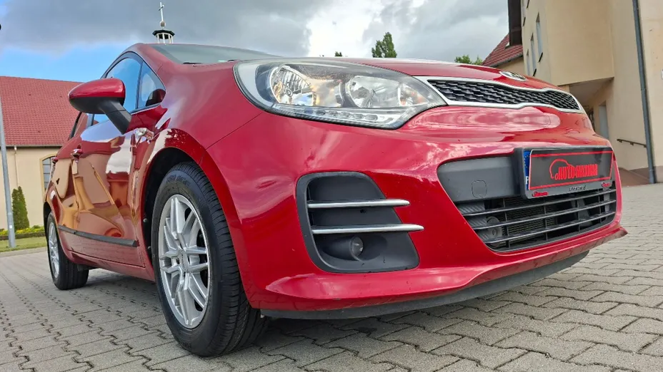 KIA Rio -