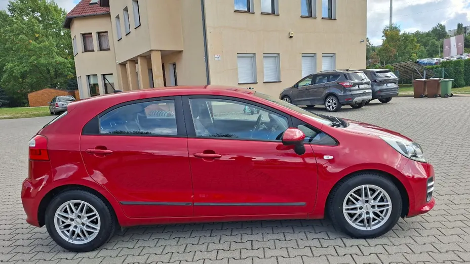 KIA Rio -
