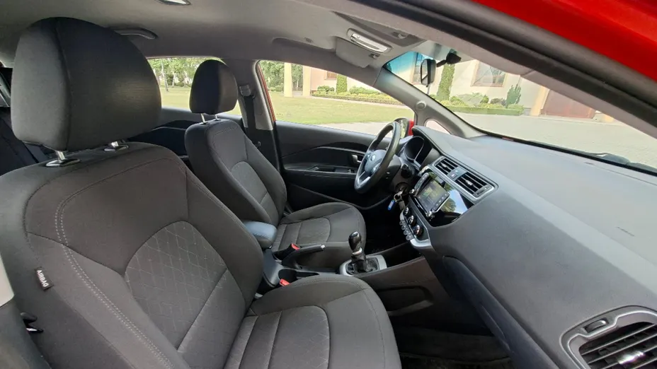 KIA Rio -