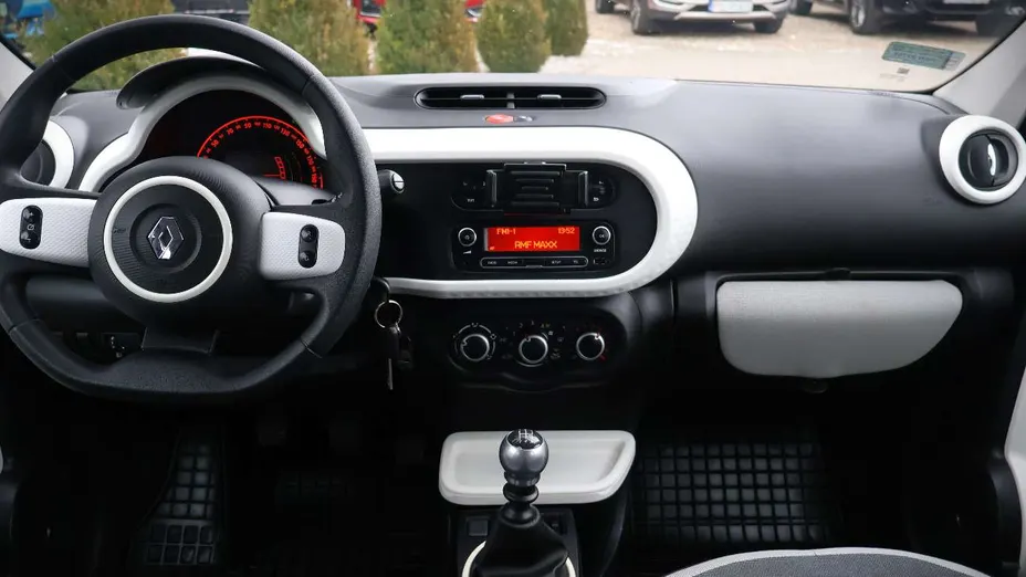 RENAULT Twingo -
