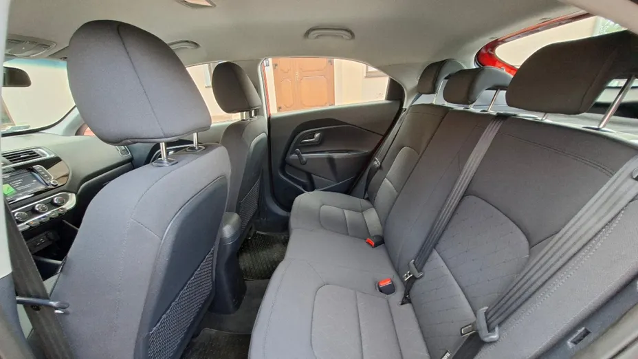 KIA Rio -