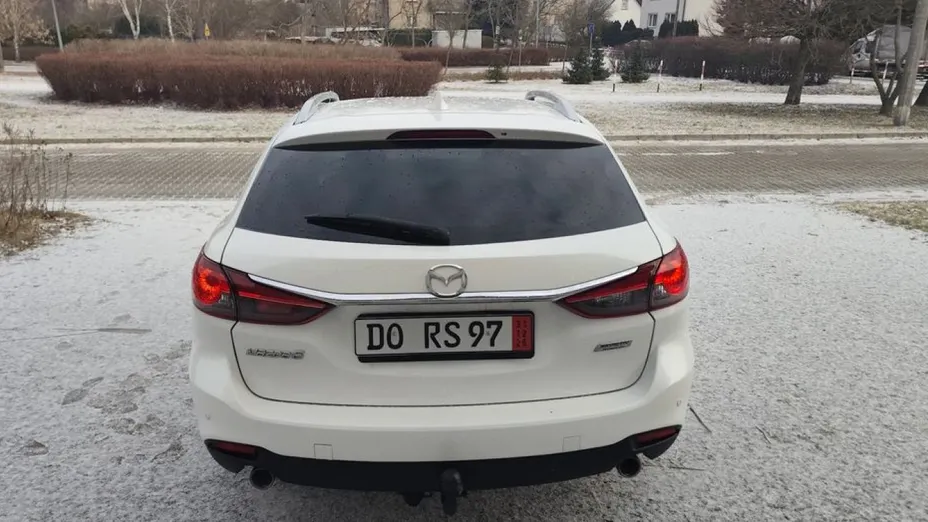 MAZDA 6 -
