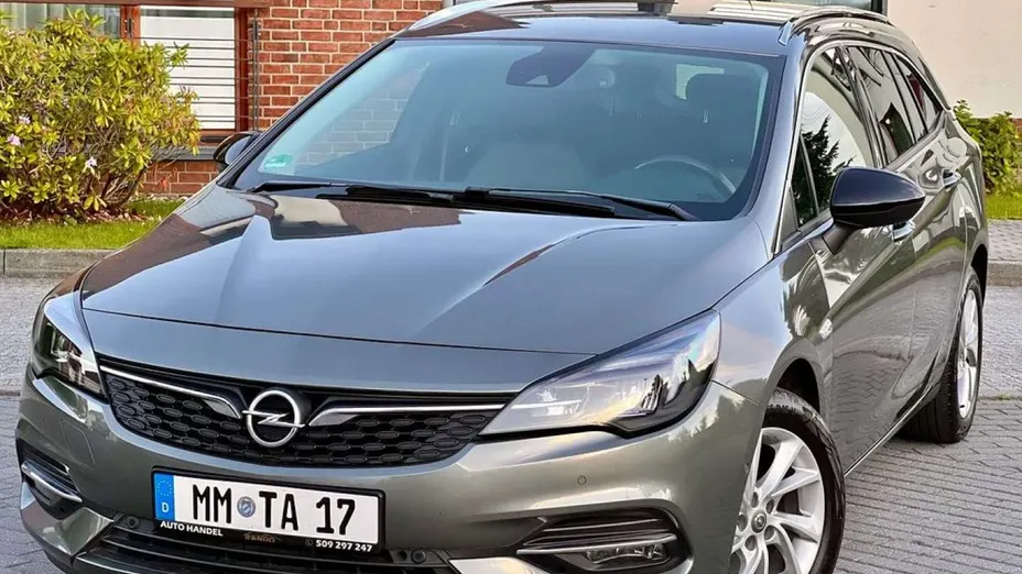 OPEL Astra -
