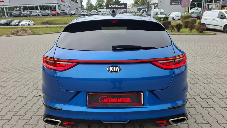 KIA ProCeed -