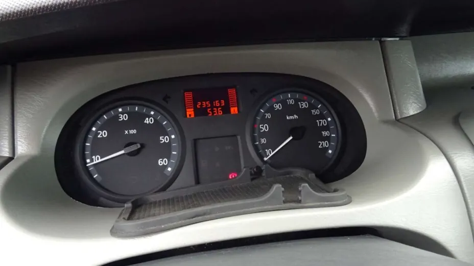 RENAULT Trafic -