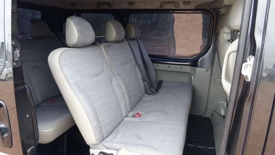 RENAULT Trafic -