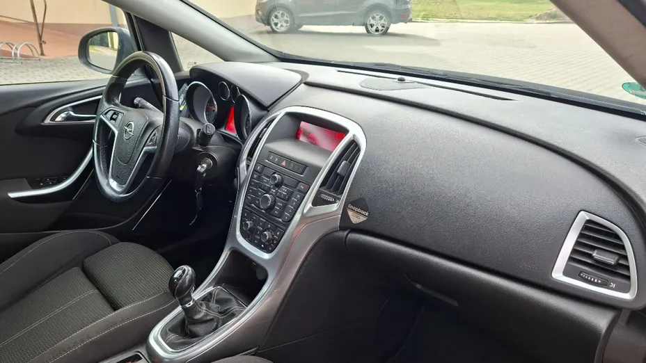 OPEL Astra -