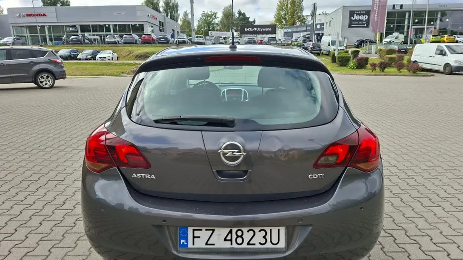 OPEL Astra -