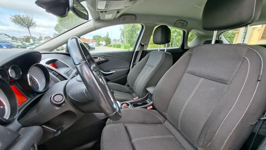 OPEL Astra -