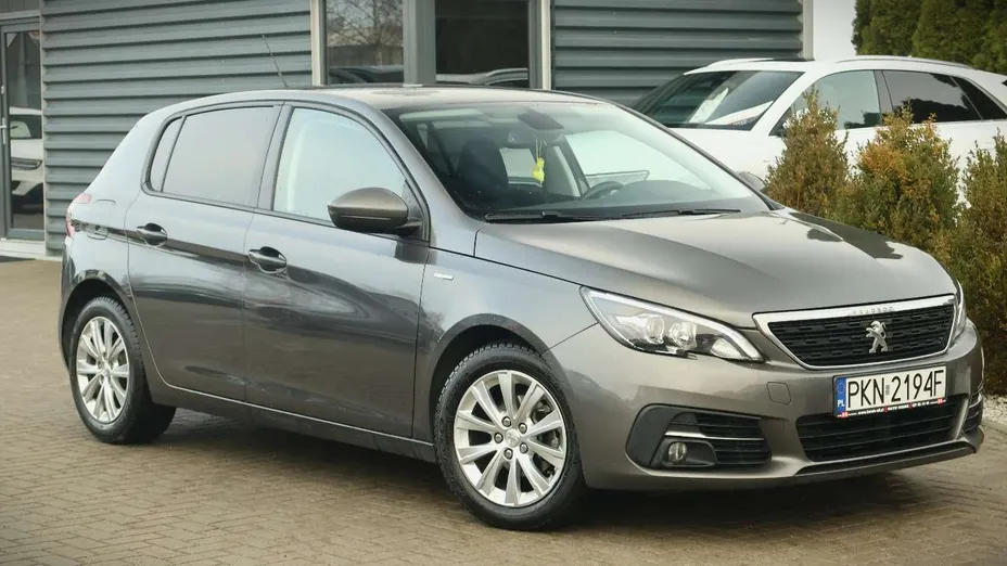 PEUGEOT 308 -