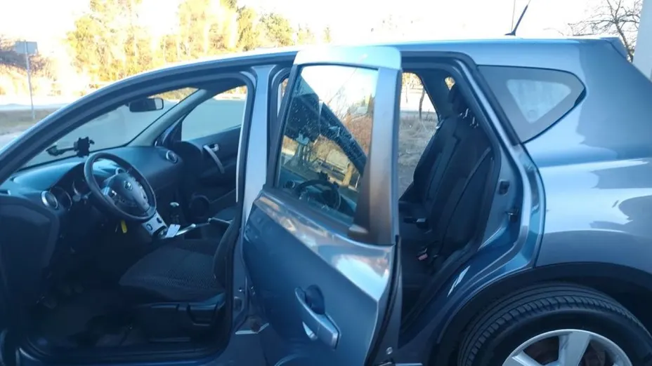 NISSAN Qashqai -