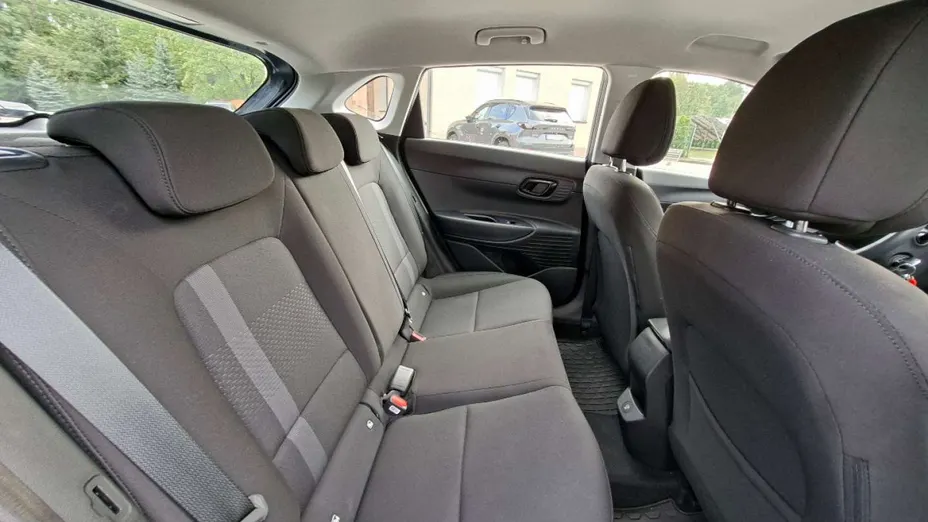 HYUNDAI i20 -
