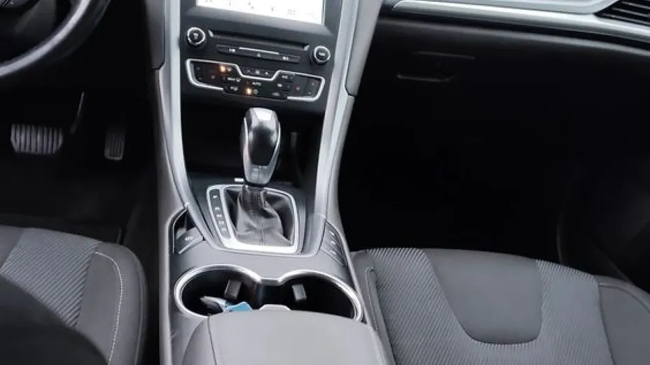 FORD Mondeo -