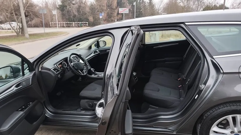 FORD Mondeo -