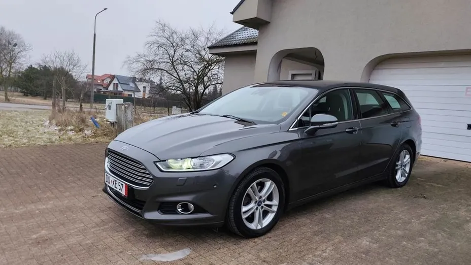 FORD Mondeo -