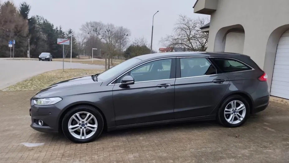 FORD Mondeo -