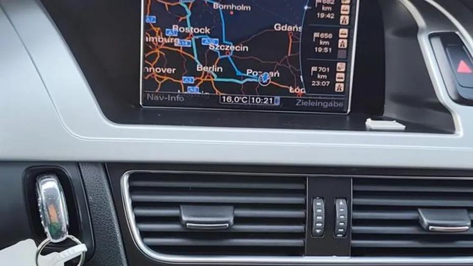 AUDI A4 Avant -