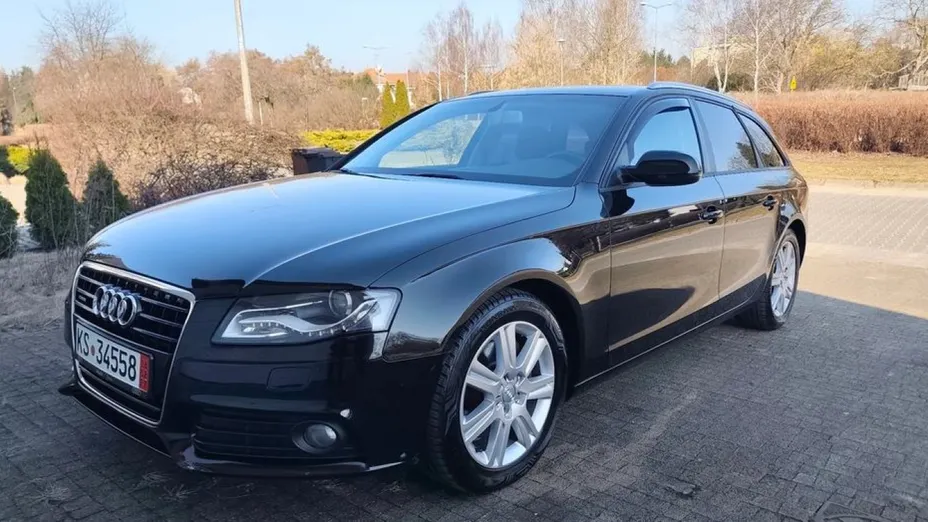 AUDI A4 Avant -