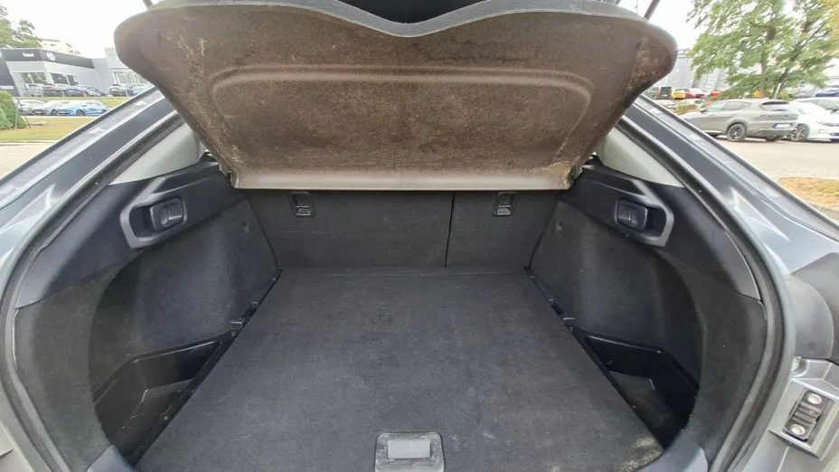MITSUBISHI Lancer -