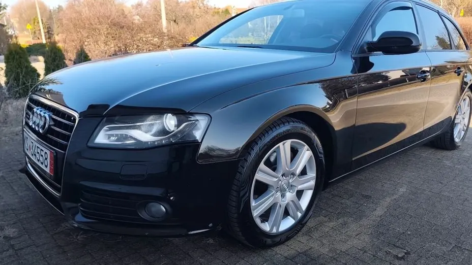 AUDI A4 Avant -