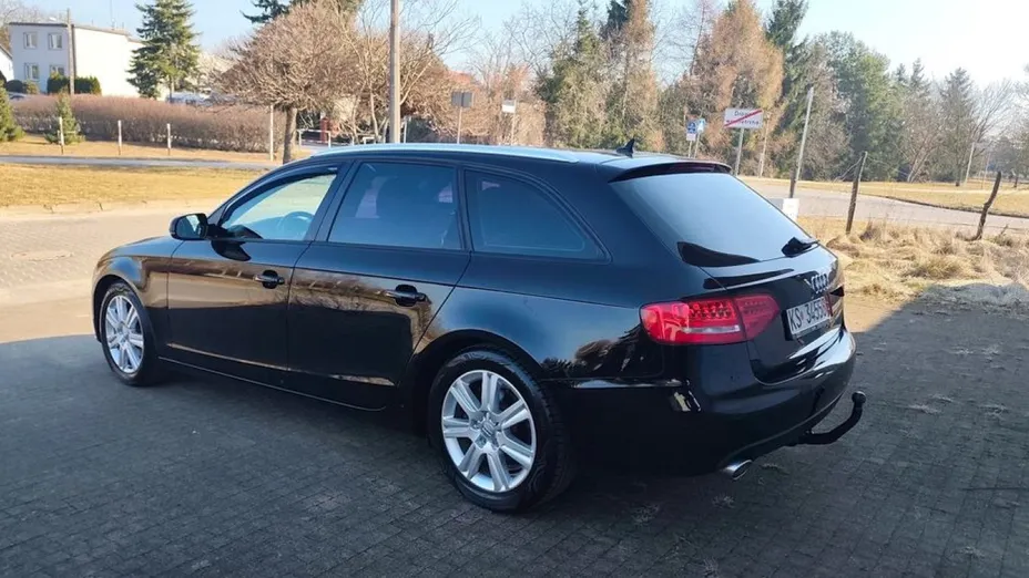AUDI A4 Avant -