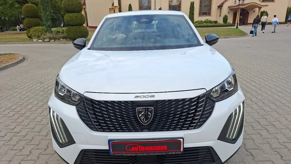 PEUGEOT 2008 -