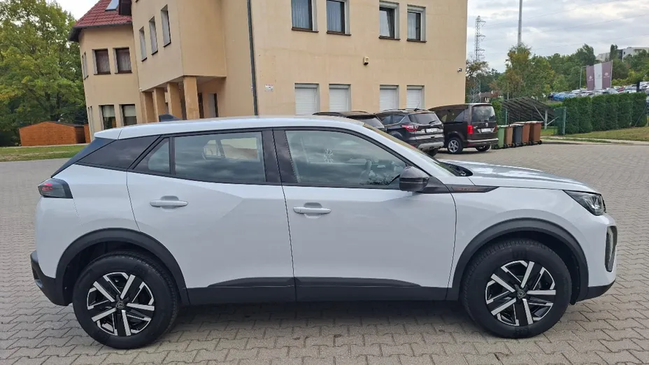 PEUGEOT 2008 -