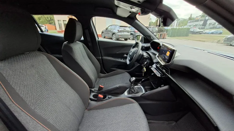 PEUGEOT 2008 -