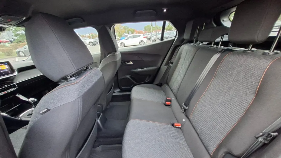 PEUGEOT 2008 -