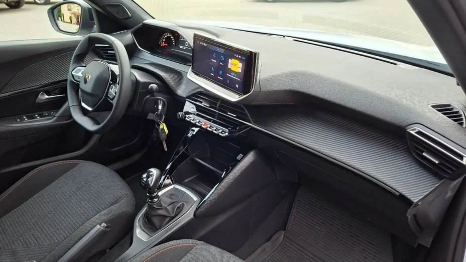 PEUGEOT 2008 -