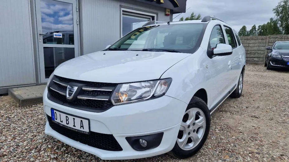 DACIA Logan -
