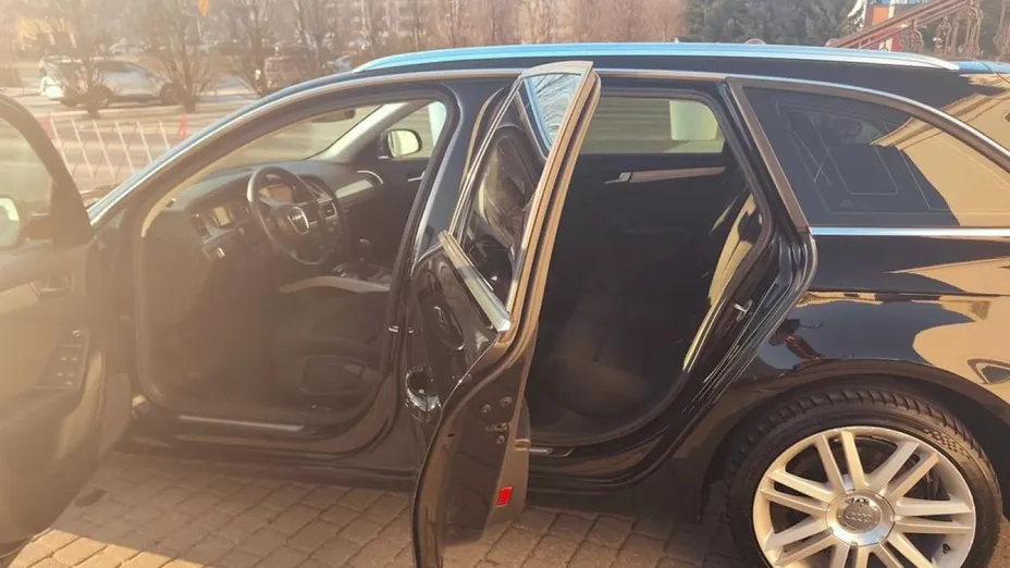 AUDI A4 Avant -