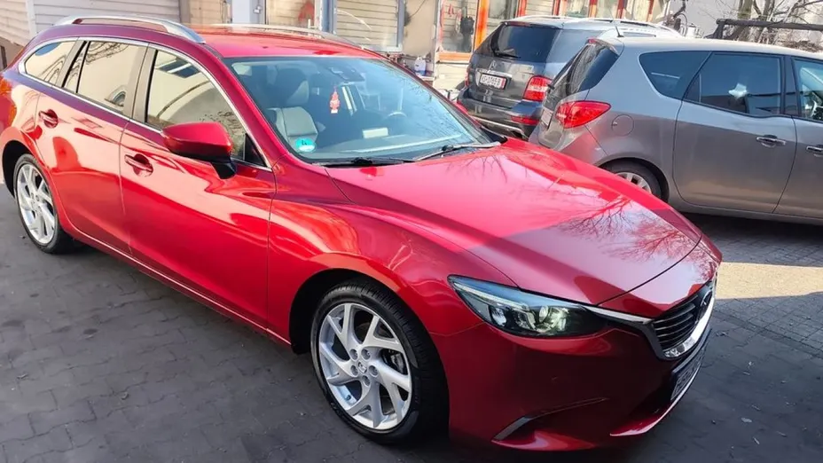 MAZDA 6 -