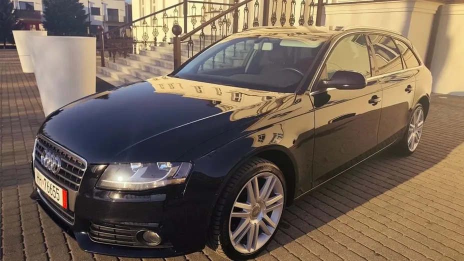 AUDI A4 Avant -