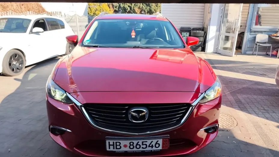 MAZDA 6 -