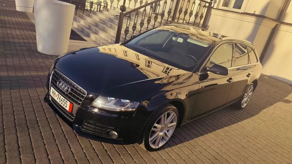 AUDI A4 Avant -